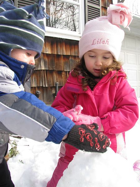 Snowman Building